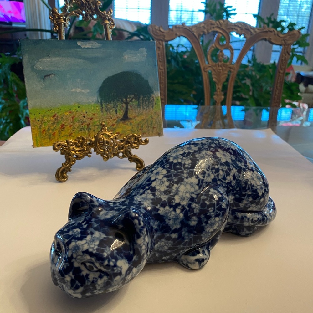 Vintage Porcelain Blue Pattern Cat